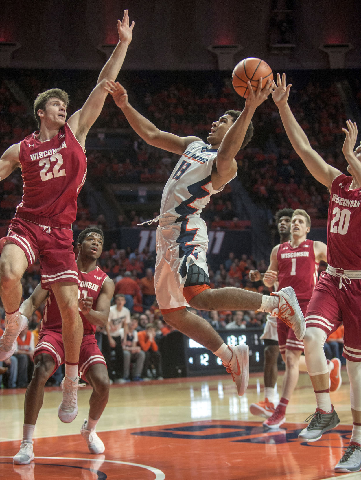 Wisconsin Illinois basketball